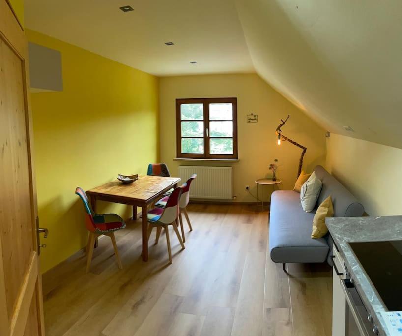 Neu Renoviertes 2Zi Appartment Im Dg Feldkirch Eksteriør bilde